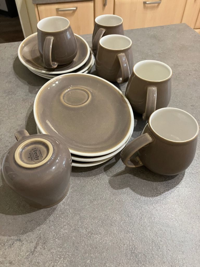 Denby Pottery Coffee/Tea Cups and sandwich/soup plates Set – truffle Good Condition