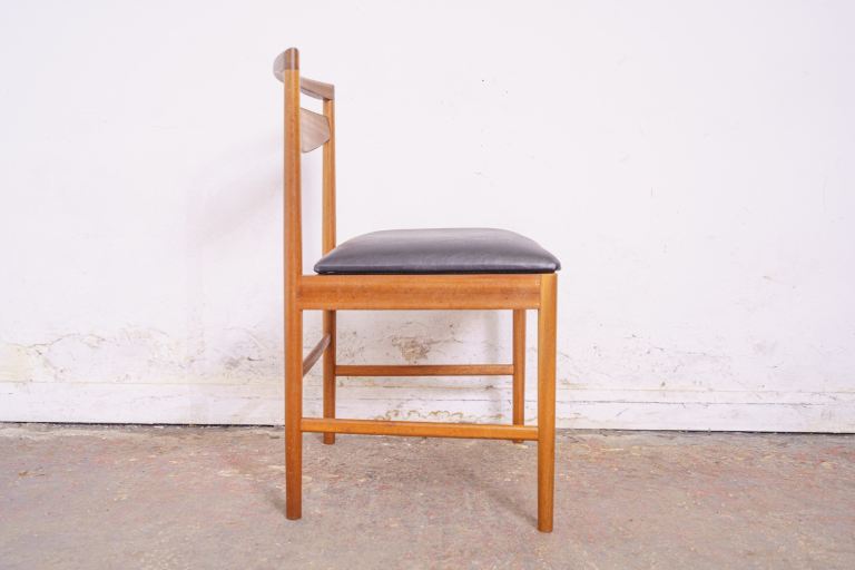 McIntosh mid-century teak double extending dining table with 6 chairs 