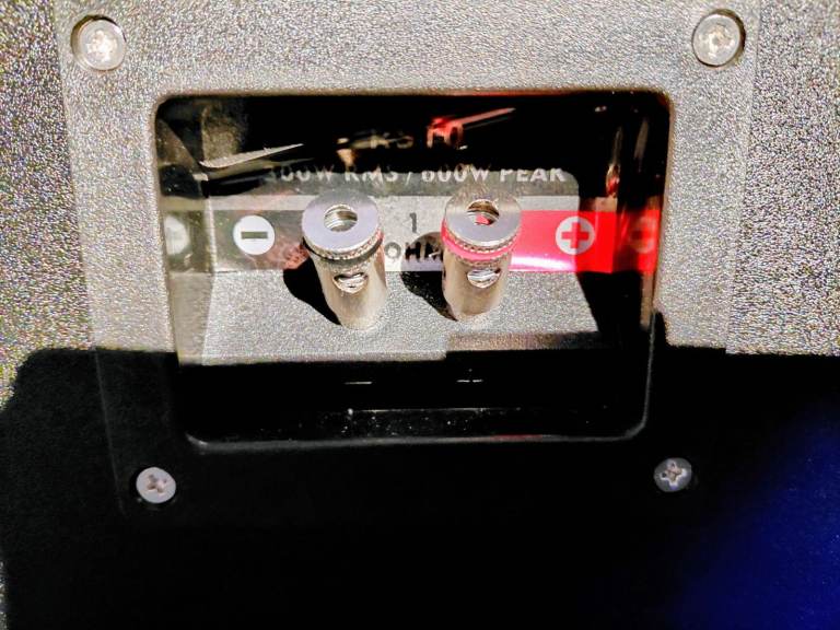 recoil 400w rms sub in box ported