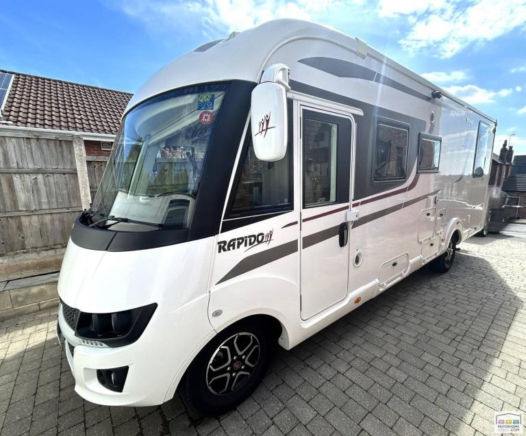 RAPIDO 8094DF A CLASS AUTO U SHAPE LOUNGE Motorhome for Sale