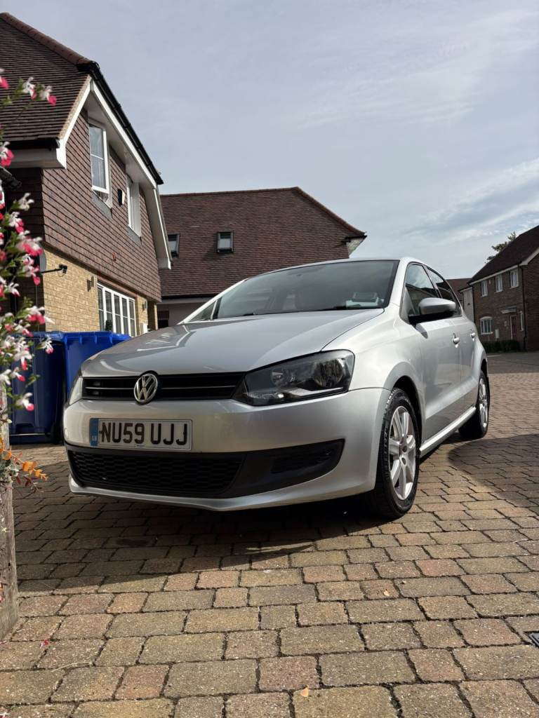 Volkswagen, POLO, Hatchback, 2010, Manual, 1598 (cc), 5 doors