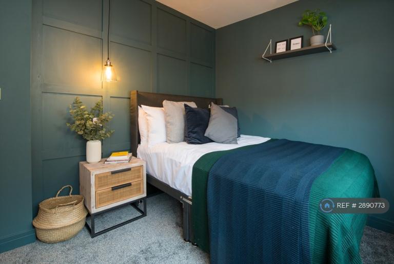 1 bedroom in Cross Street, Sale, M33 (#2890773)