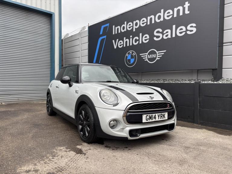 2014 MINI Hatch 2.0 Cooper S 3dr HATCHBACK PETROL Manual