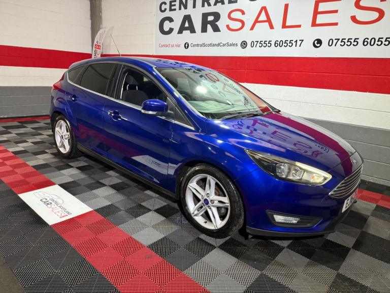 2016 Ford Focus 1.0T EcoBoost Zetec Euro 6 (s/s) 5dr HATCHBACK Petrol Manual