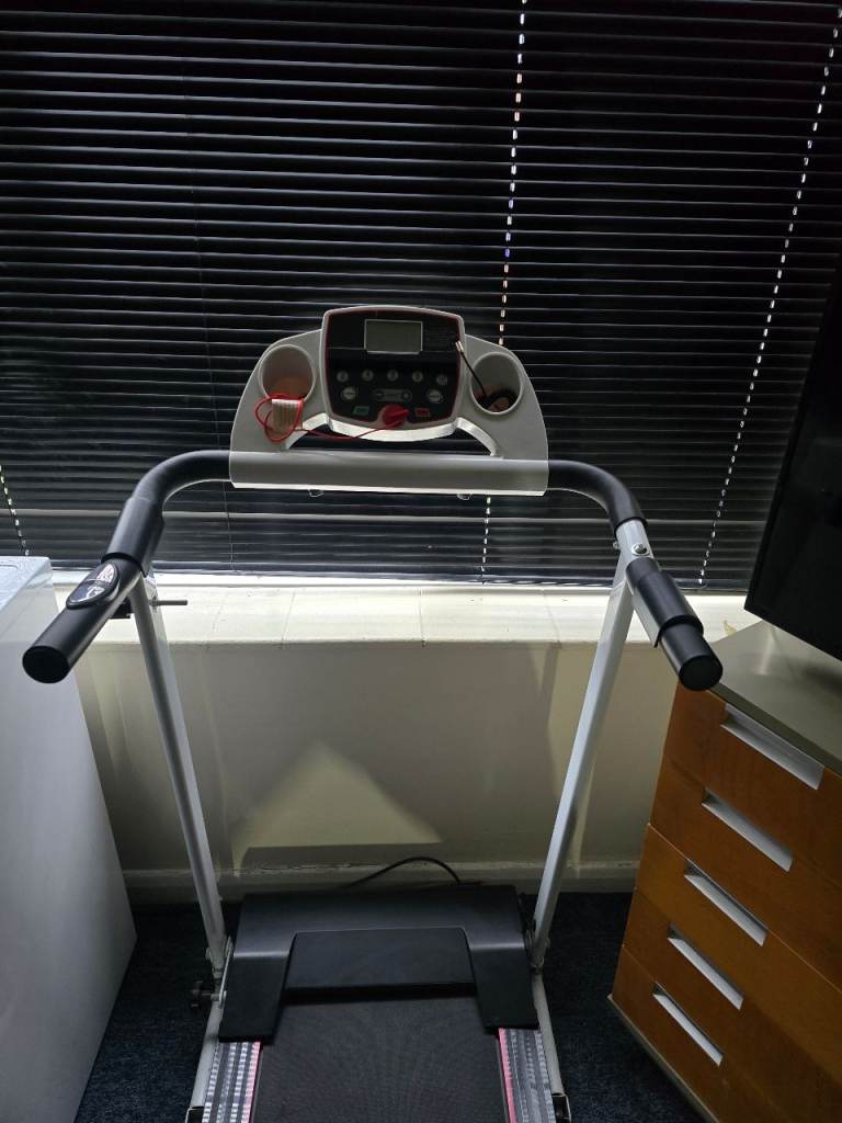 Treadmill for sale 