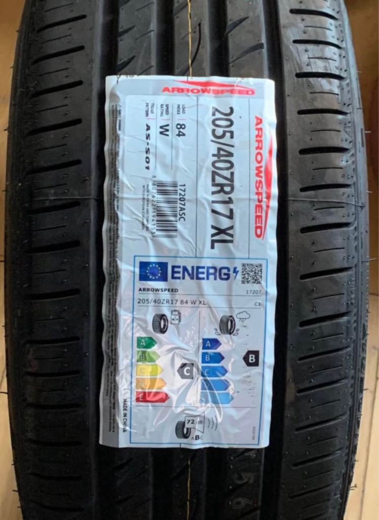 205/40 brand new Arrowspeed tyre