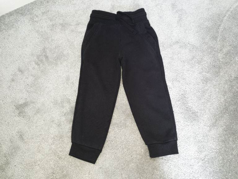 Primark Black Coloured Boys Joggers (2-3 years)