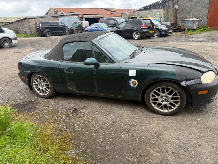 Mazda, MX-5, Convertible, 2004, Manual, 1597 (cc), 2 doors