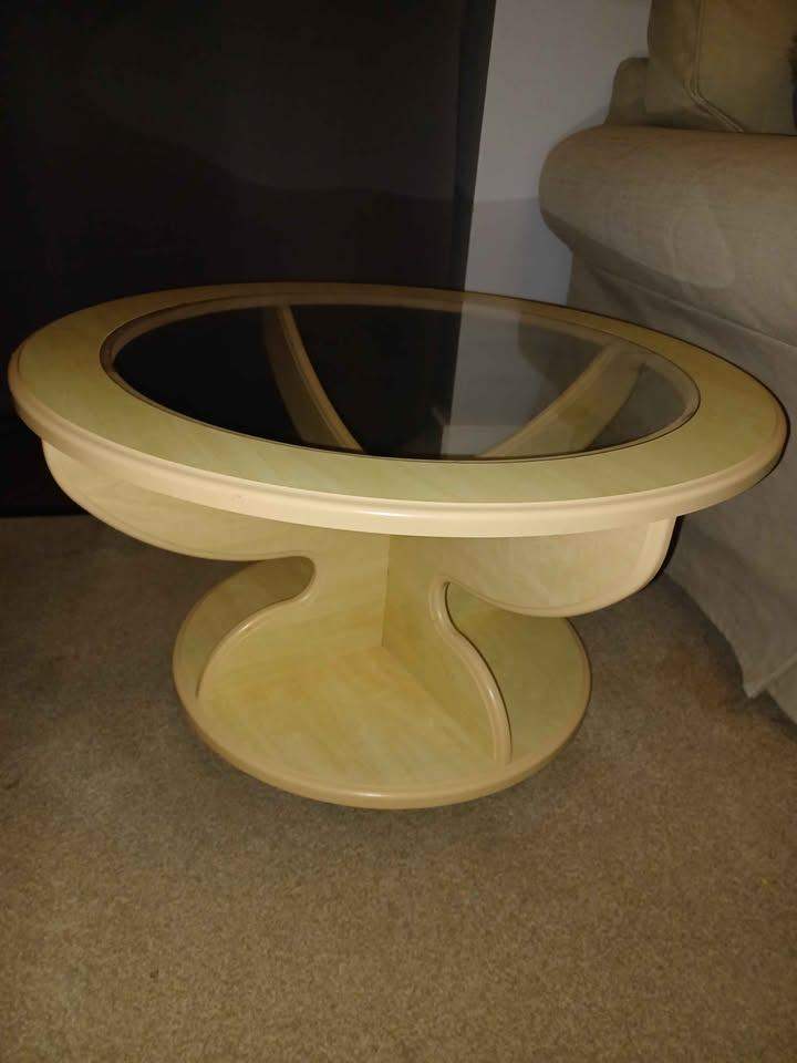 Round Coffee Table 