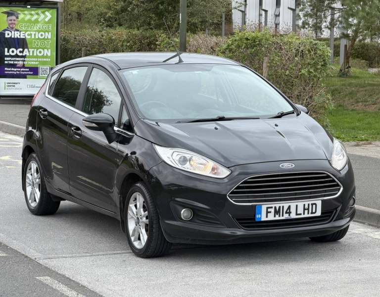 2014 Ford Fiesta 1.25 Zetec Hatchback Petrol Manual
