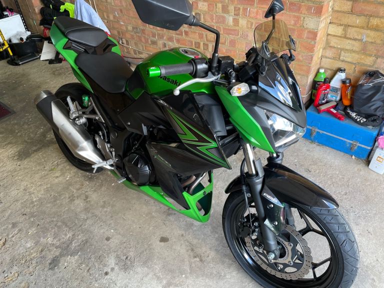Kawasaki z300