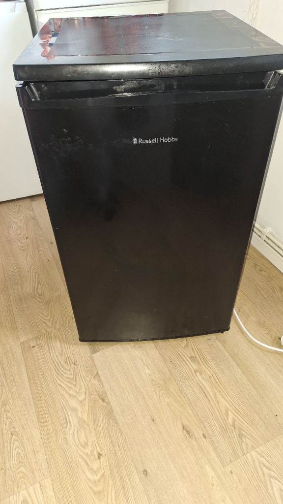 Russell hobb freezer 