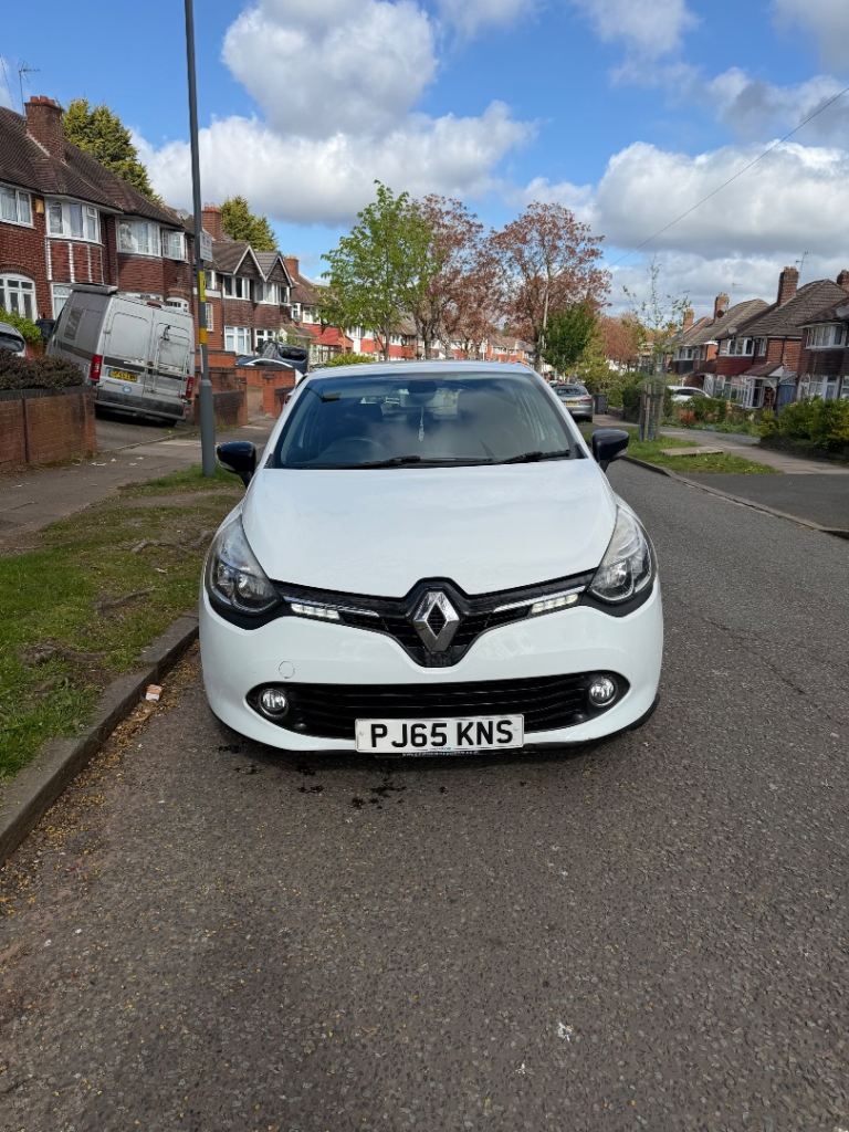 Renault Clio 2015 – 1.5 Diesel (Euro 6) – ULEZ FREE