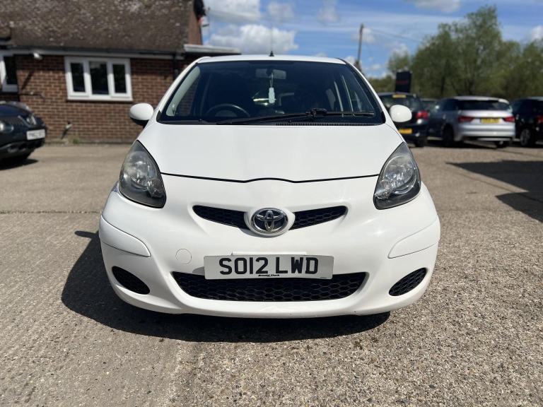 TOYOTA AYGO 1.0 VVT-i Go 2012