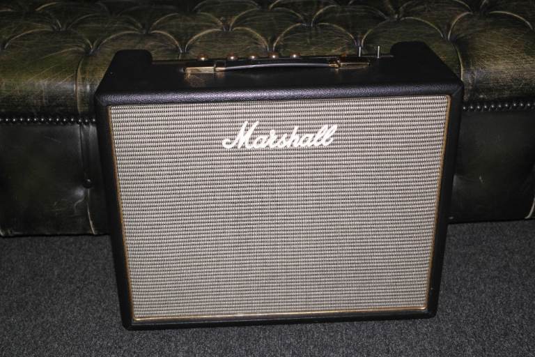 Marshall Origin 5 valve combo