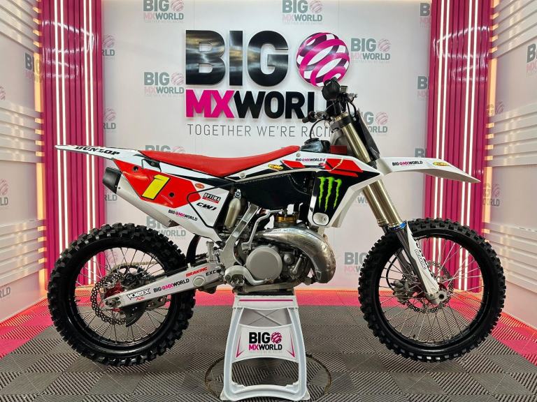 Fantic XX 250 2023 - Only 40 Hours - VHM Head & Envy Wheels