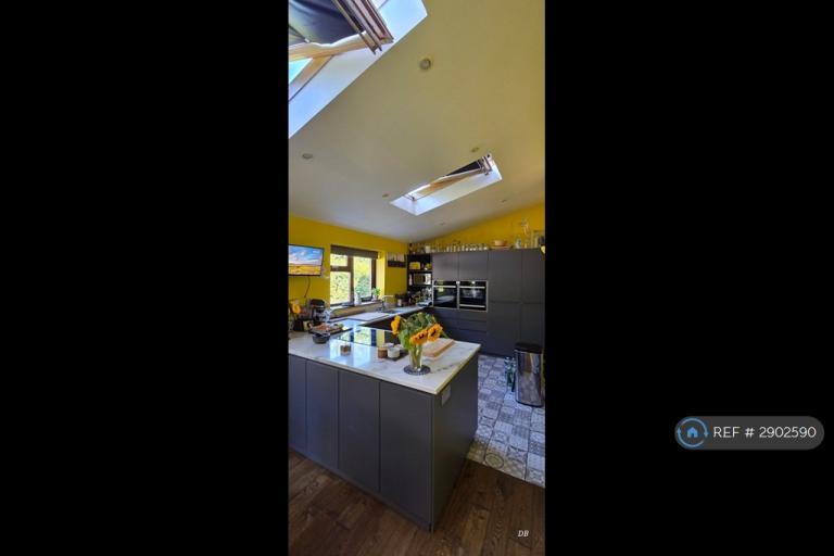 3 bedroom house in Warren Close, Southampton, SO16 (3 bed) (#2902590)