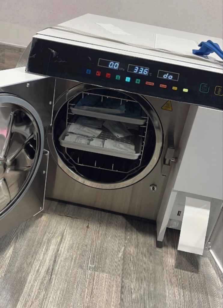 Class B Digital Vacuum Autoclave Sterilizer – Nearly New (Collection Belfast)