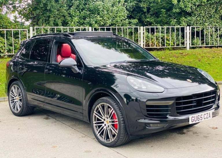 Porsche Cayenne 4.8T V8 Turbo TiptronicS 4WD Euro 6 (s/s) 5dr  Petrol Automatic
