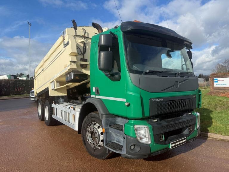 VOLVO FE 320 2017 (17) EURO 6, 6X4 ALLOY INSULATED TIPPER, FULL TARMAC SPEC