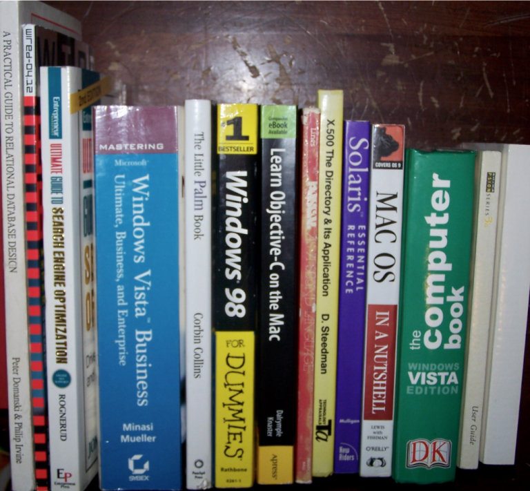 Lots of old computer books! Windows, Mac OS, programming, databases, etc! Going cheap! 😉