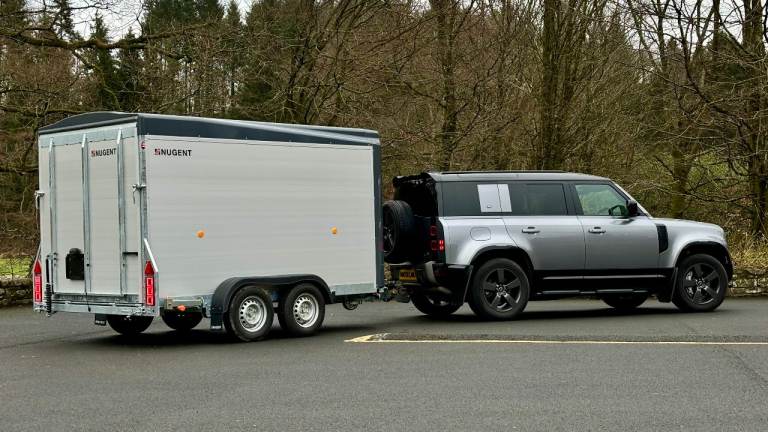 Nugent BX3117S 10'2'' x 5'9'' Box Trailer