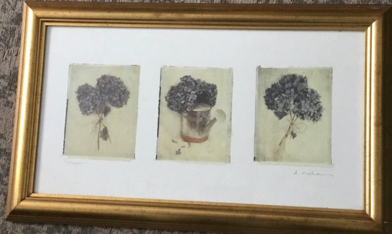 Picture in gold-coloured Frame (Hydrangeas)