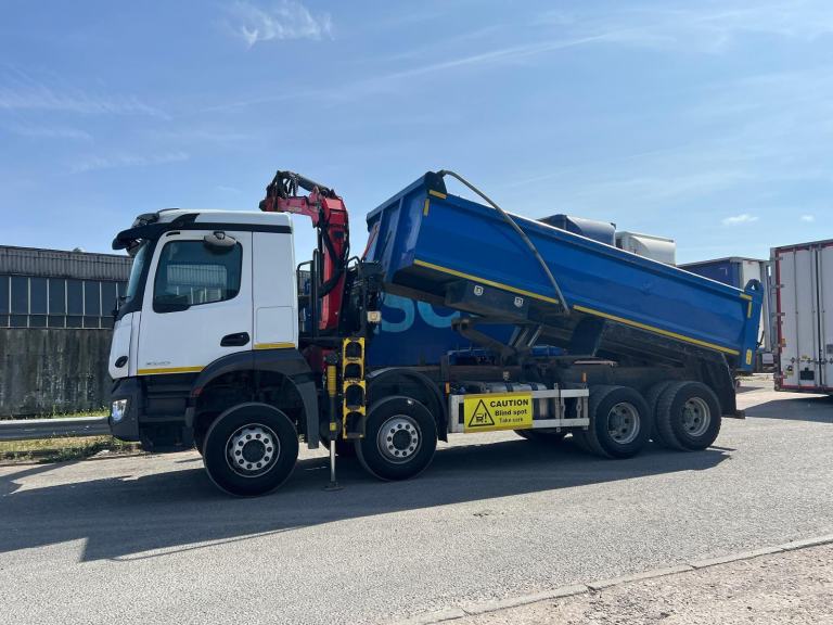 2021 Mercedes-Benz Arocs 8X4 TIPPER GRAB, THOMPSONS, PALFINGER , FEB MOT
