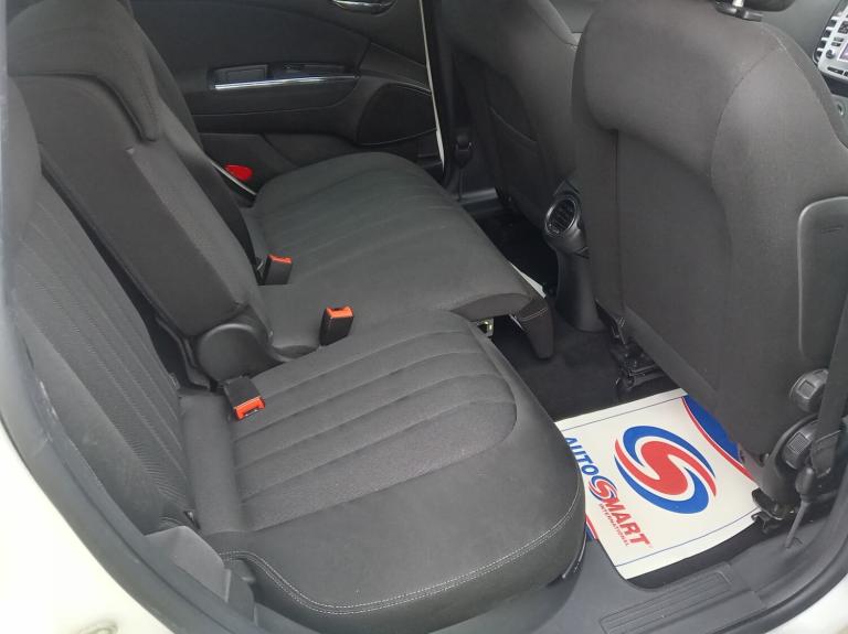 2012 Chrysler Delta 1.4 M-Air SE SAT NAV SHOWROOM CONDITION CAN SECURE 24/7 ON NET DELIVERY AVA H...