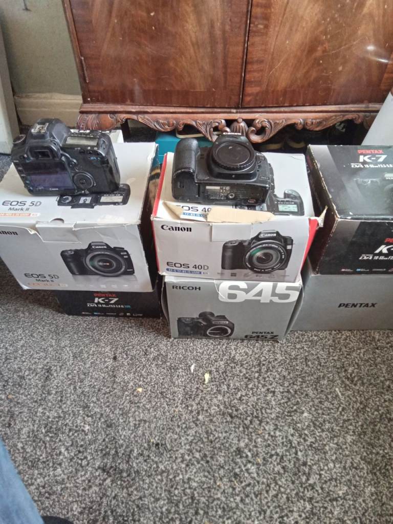 Canon 80d Dslr Boxed [ tatty ] with lens