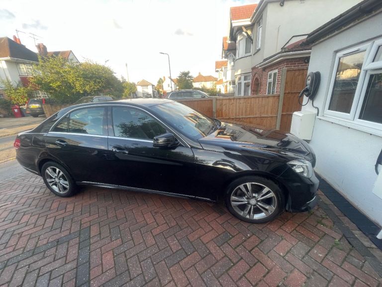 Mercedes-Benz, E CLASS, Saloon, 2013, Semi-Auto, 2143 (cc), 4 doors