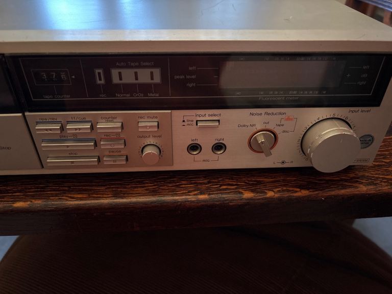Technics stereo cassette deck M228X