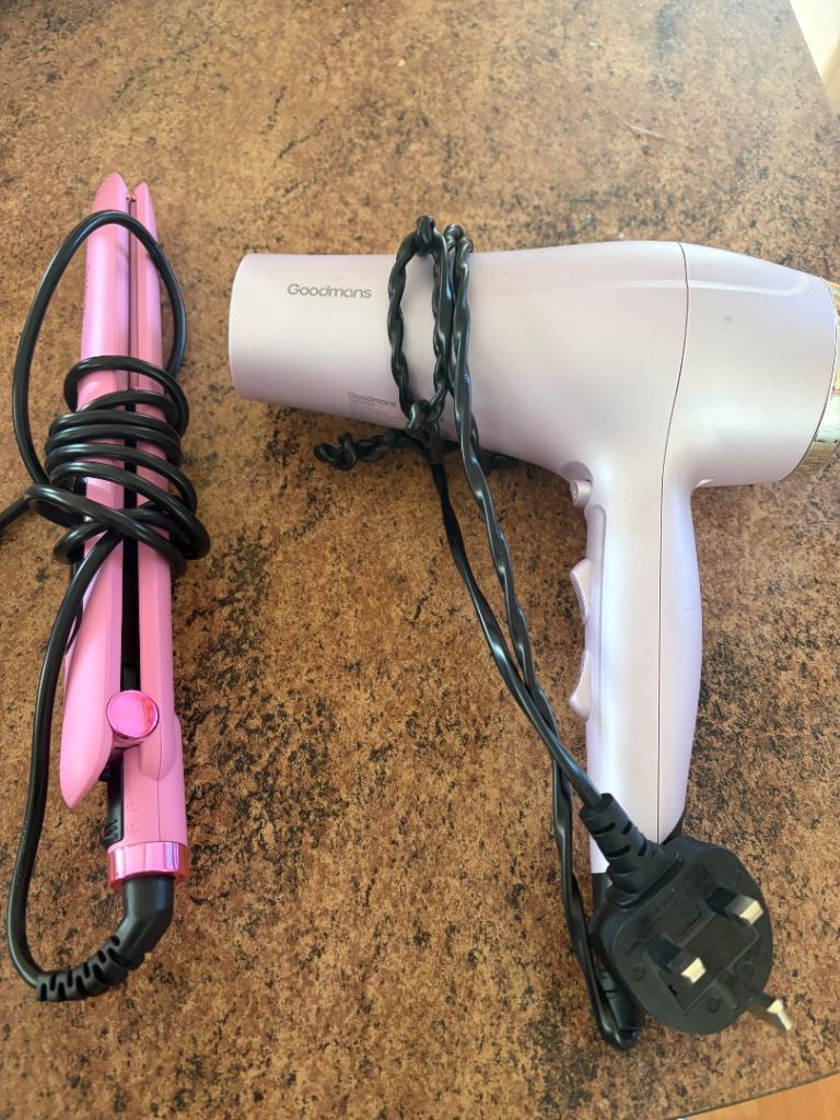 Hairdryer and hair straighteners 