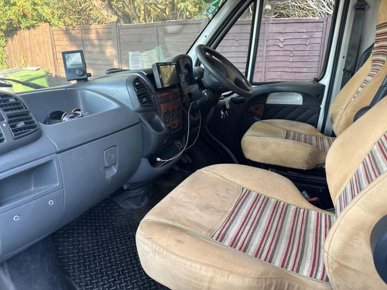 BURSTNER ARGOS 748/2 2006