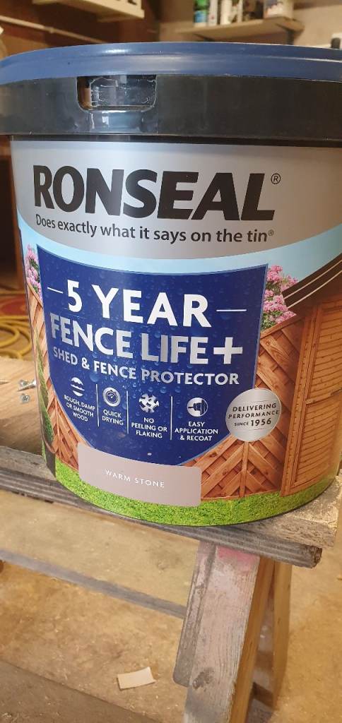 Ronseal fence paint 