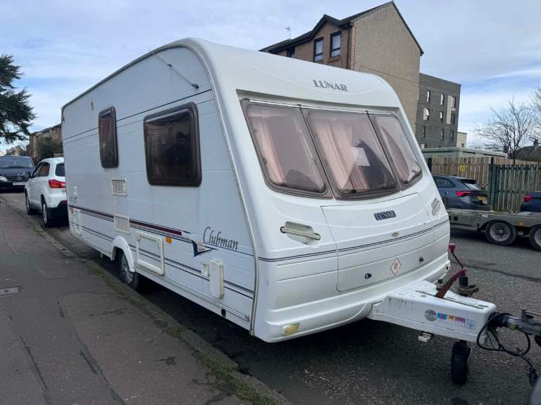 Caravan Lunar Clubman 475-2 CK 2005 2/3 Berth 