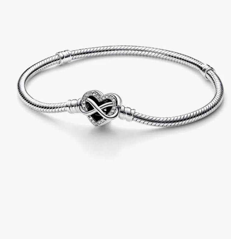 Sparkling infinity heart clasp snake chain bracelet 