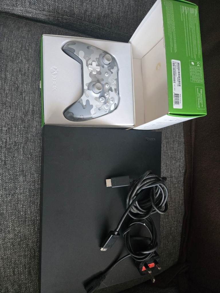 Xbox one x 1Tb