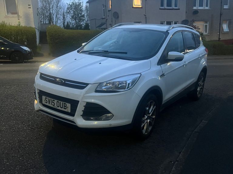 FORD KUGA 2015 ,, ULEZ COMPLIANT,, LONG MOT,, 
