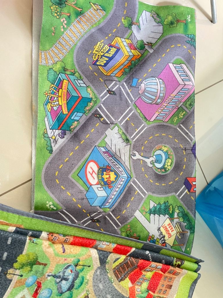 Toys matt car, rug cars.,tracka and  balla