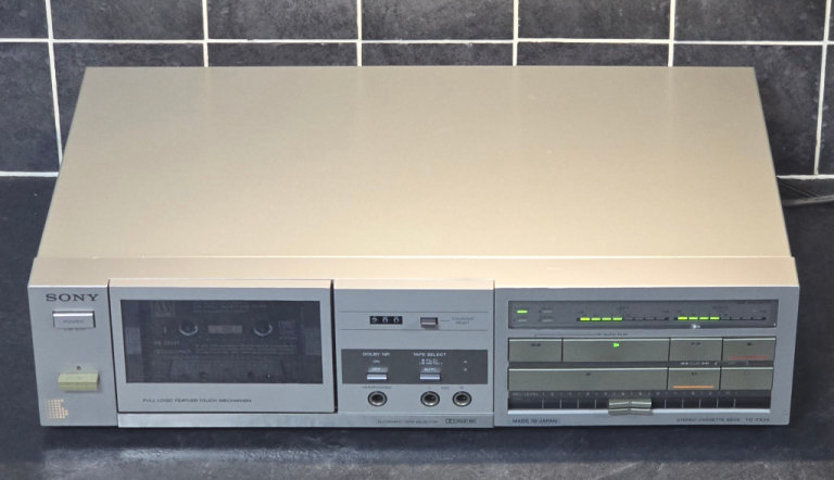 Sony Cassette Deck "free postage"