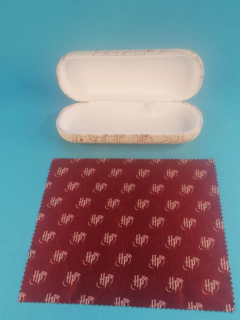 Brand new OFFICIAL HARRY POTTER MARAUDERS MAP HARD GLASSES CASE SUNGLASSES COVER. 