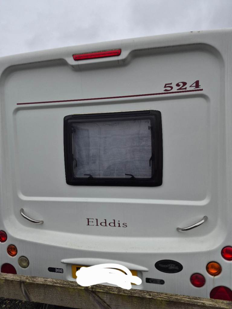 Elddis avante 524 with everything you need to go caravaning 