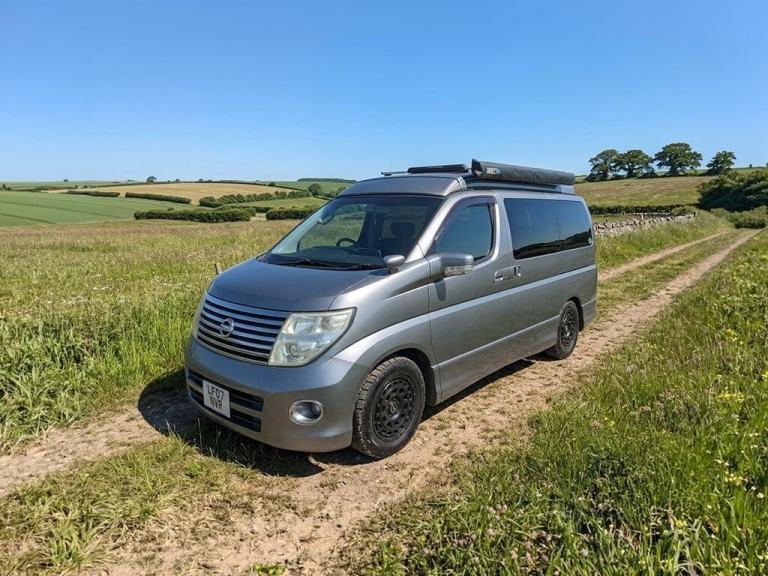 2007 Nissan Elgrand 3.5 Petrol 4 Berth
