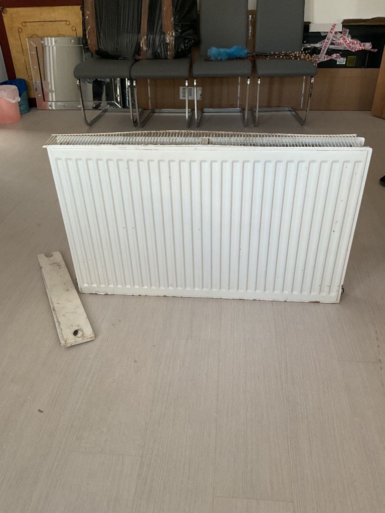 Radiator/central heating 103cm x 61cm £35