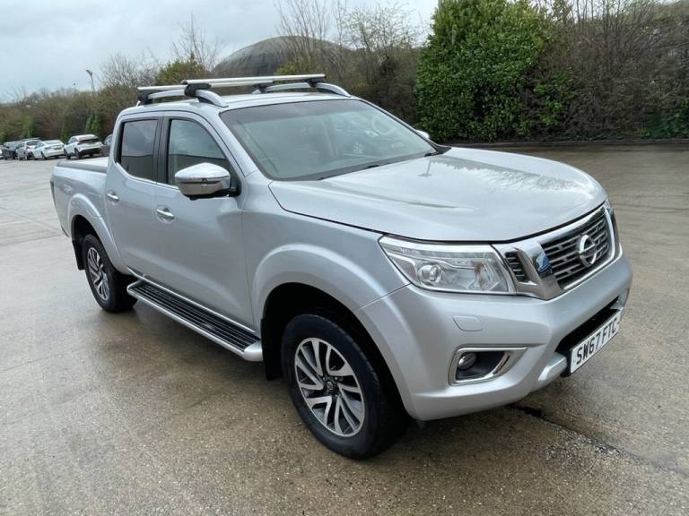2017 Nissan Navara 2.3 dCi Tekna Pickup Double Cab 4dr Diesel Auto 4WD Euro 6 (190 ps) Diesel Aut...