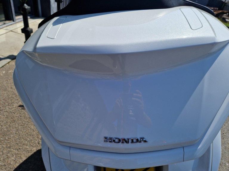 HONDA GL1800 GOLD WING  TOUR DCT