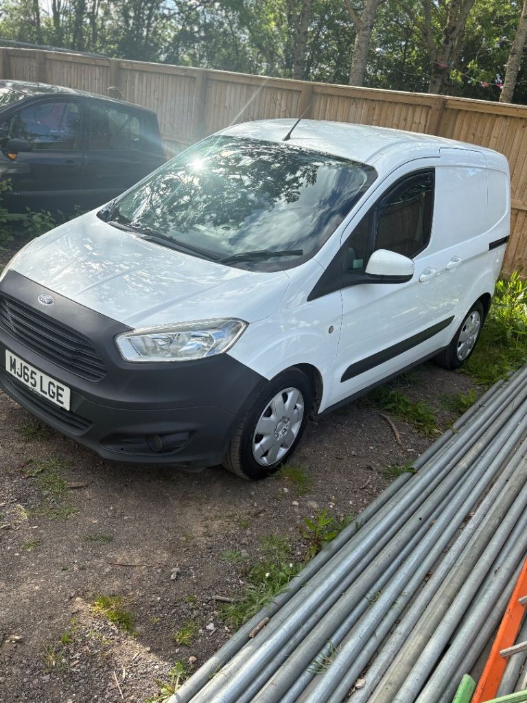 Ford, TRANSIT COURIER, Panel Van, 2015, Manual, 1498 (cc)