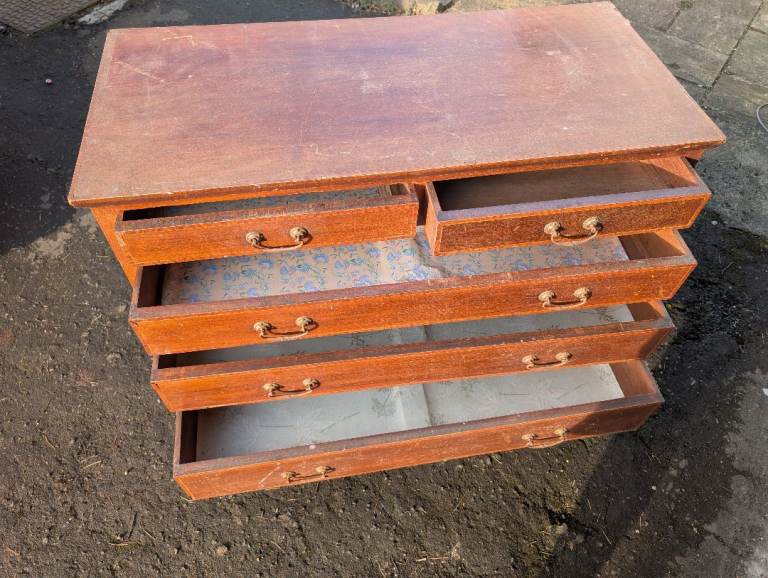 Free chest of drawers