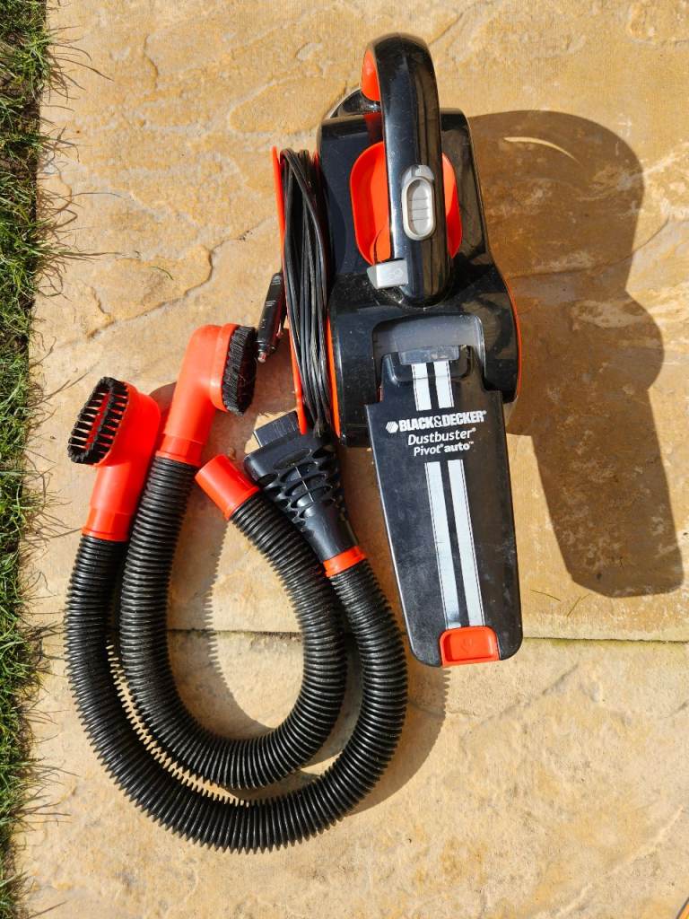 Black+Decker Dustbuster Pivot Auto Car Vacuum Cleaner